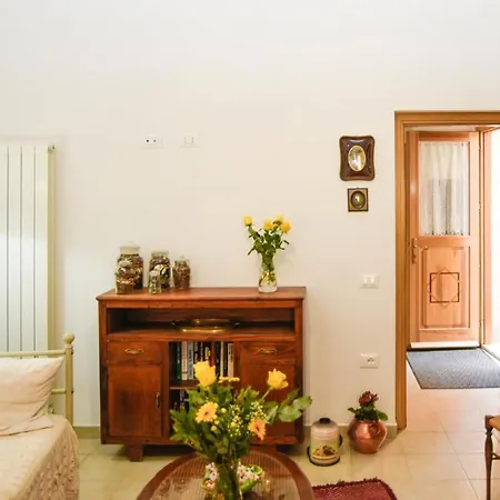 Italianway - Baccarini 5 * Nuoro (Sardinia)